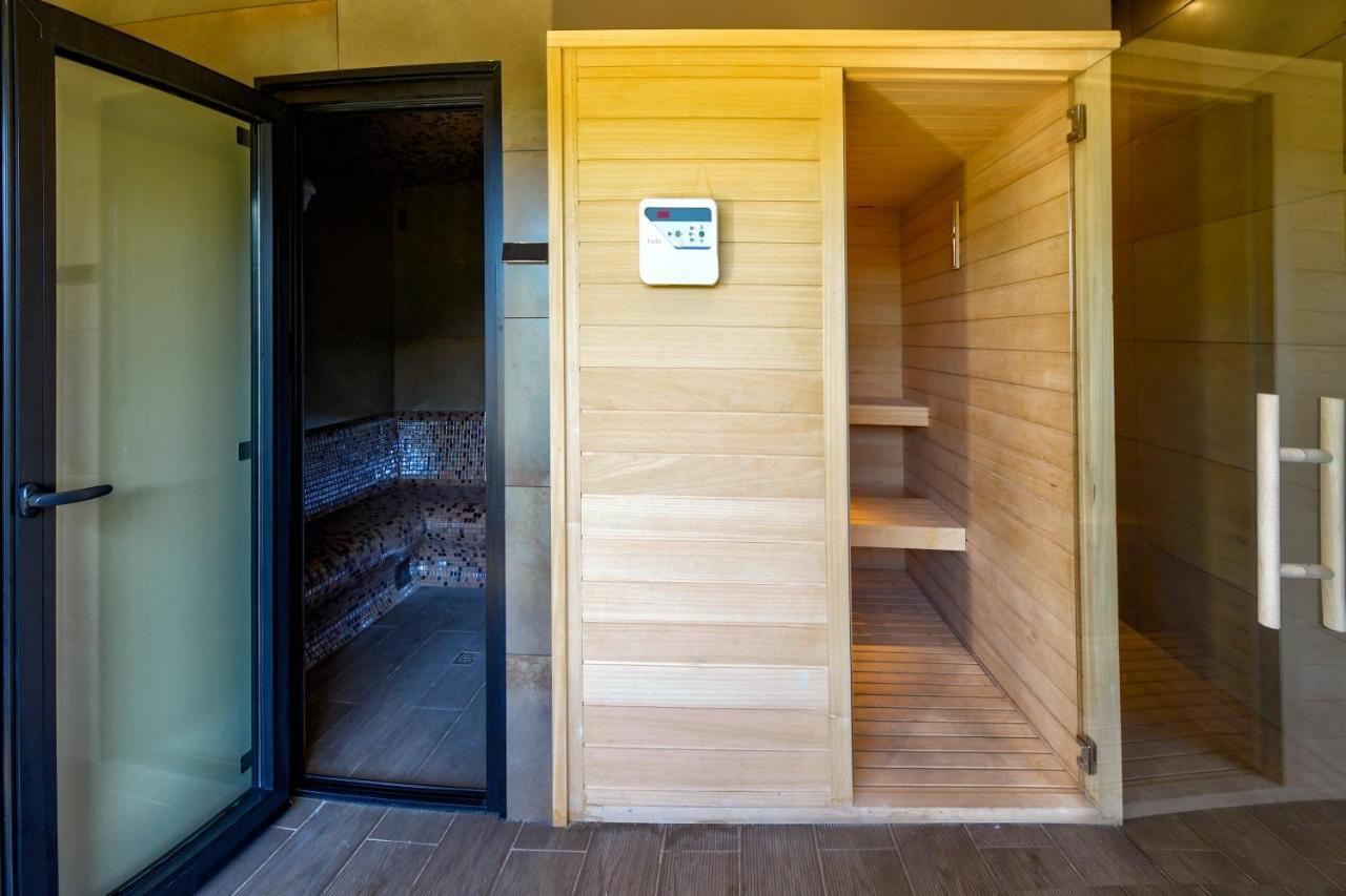 Mw Douro Wine & Spa Santa Marta de Penaguiao Luaran gambar A modern Finnish sauna