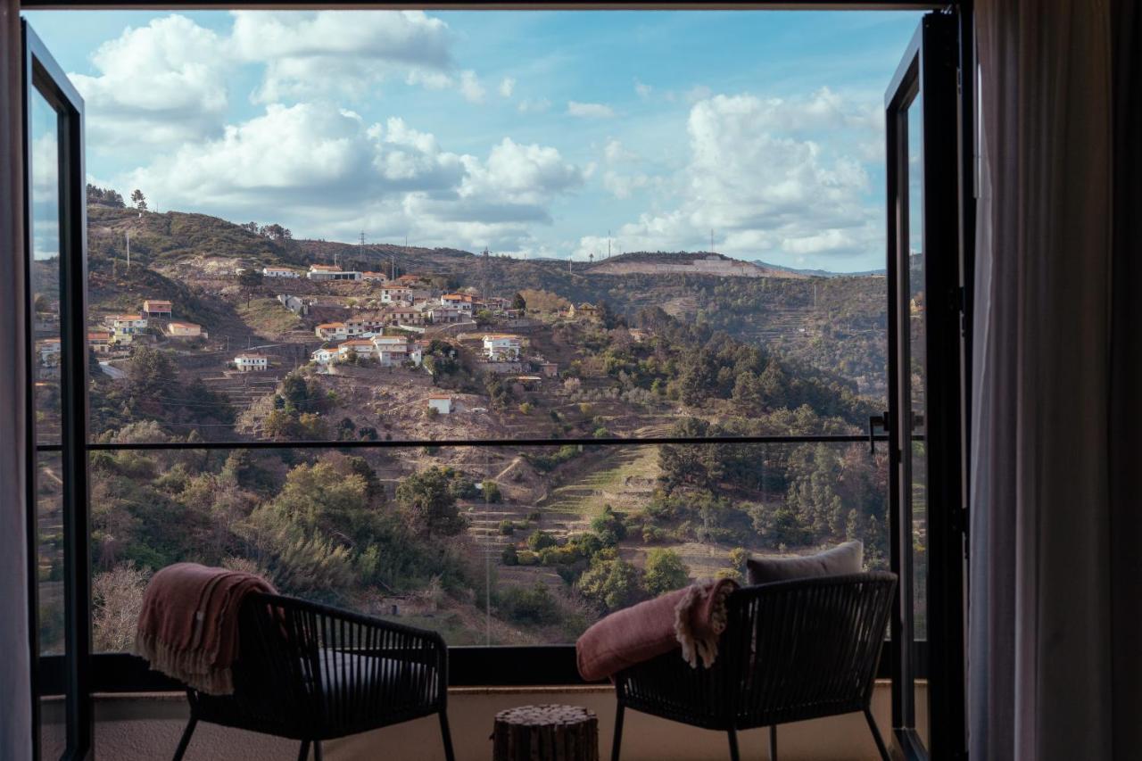 Mw Douro Wine & Spa Santa Marta de Penaguiao Luaran gambar View from the hotel