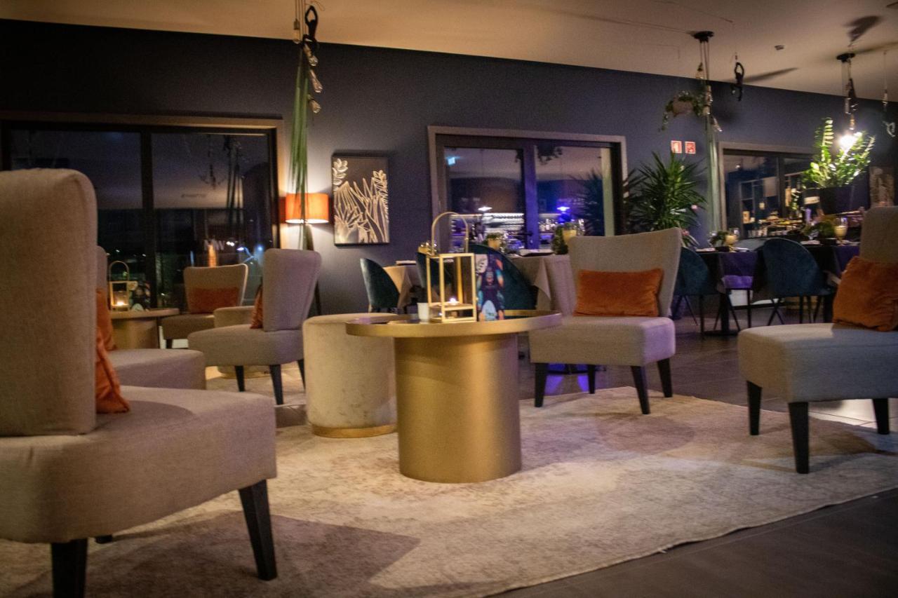 Mw Douro Wine & Spa Santa Marta de Penaguiao Luaran gambar The lounge at the hotel